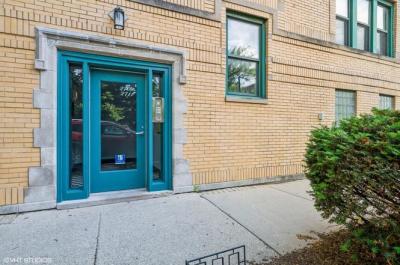 2709 W Belden Ave #3