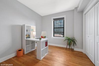 2709 W Belden Ave #3