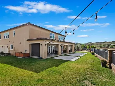 16094 Mariposa Ave, Riverside, CA 92504