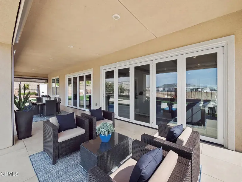16094 Mariposa Ave, Riverside, CA 92504-16