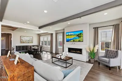 16094 Mariposa Ave, Riverside, CA 92504