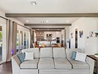 16094 Mariposa Ave, Riverside, CA 92504