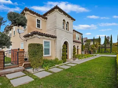 16094 Mariposa Ave, Riverside, CA 92504