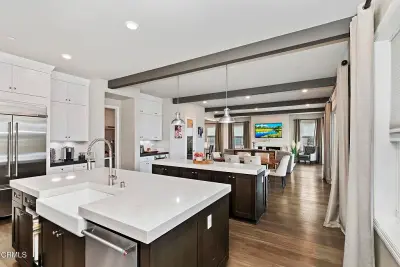 16094 Mariposa Ave, Riverside, CA 92504