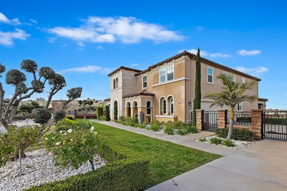 16094 Mariposa Ave, Riverside, CA 92504-4