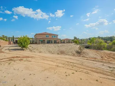 16094 Mariposa Ave, Riverside, CA 92504