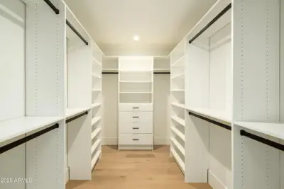 8401 E Vista Del Lago