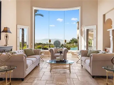 423 Cleveland Way, Corona, CA 92881