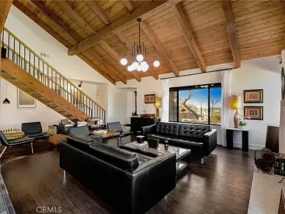 17295 Ridge Canyon Dr, Riverside, CA 92506