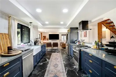 17295 Ridge Canyon Dr, Riverside, CA 92506