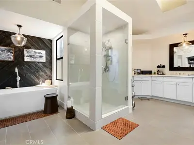 17295 Ridge Canyon Dr, Riverside, CA 92506