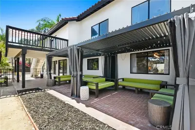 17295 Ridge Canyon Dr, Riverside, CA 92506