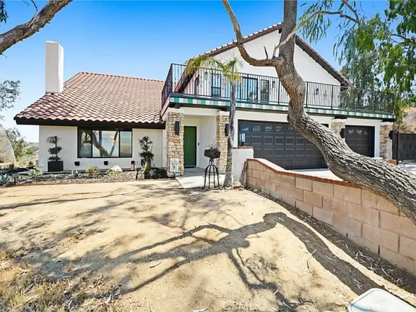 17295 Ridge Canyon Dr, Riverside, CA 92506-5