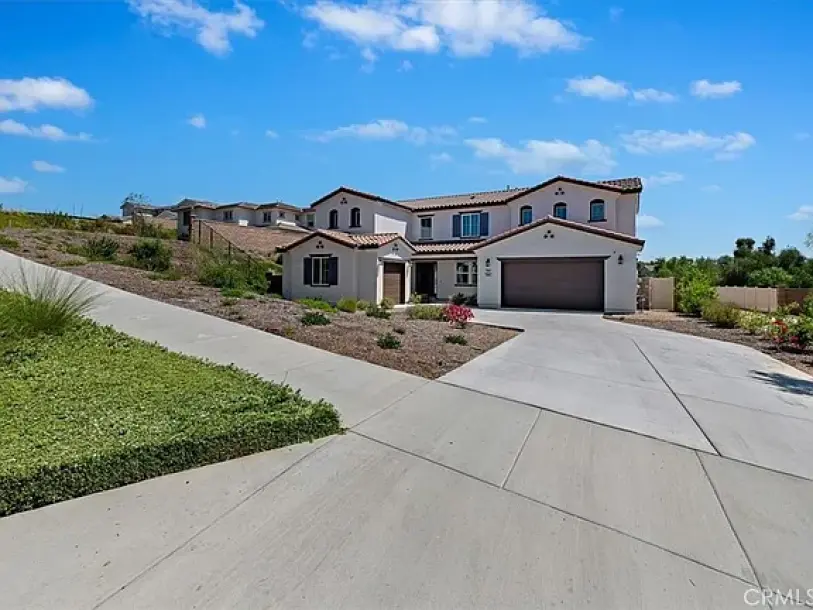 1268 Matterhorn Dr-2