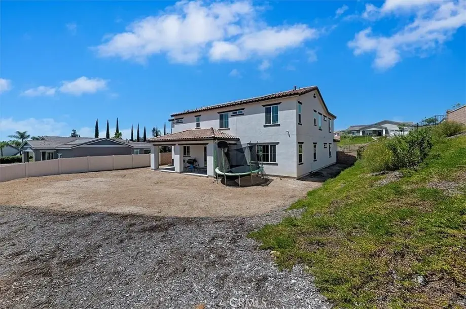 1268 Matterhorn Dr-31