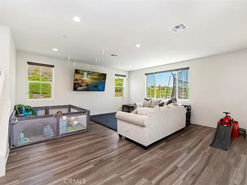 1268 Matterhorn Dr-6