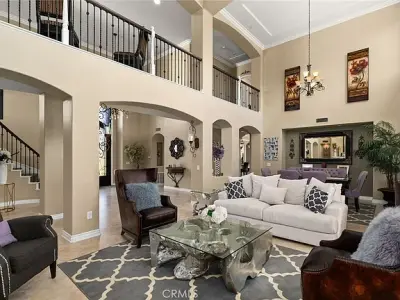 1578 Twin Oaks Cir, Corona, CA 92881