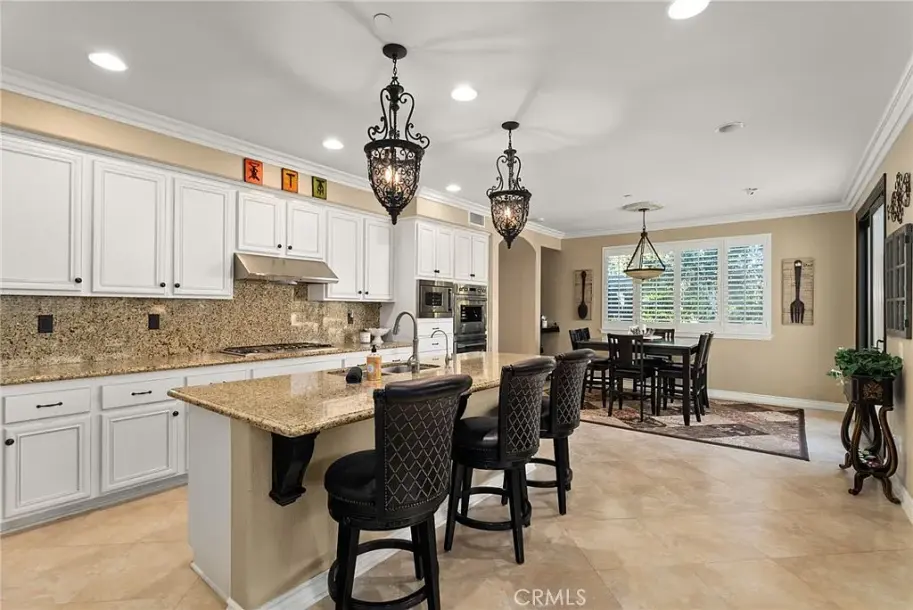 1578 Twin Oaks Cir, Corona, CA 92881-19