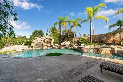 1578 Twin Oaks Cir, Corona, CA 92881