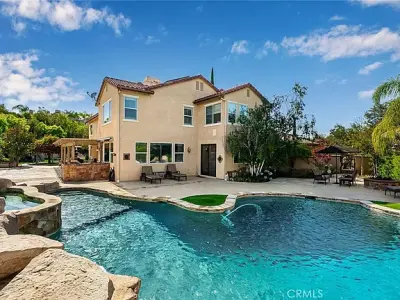 1578 Twin Oaks Cir, Corona, CA 92881