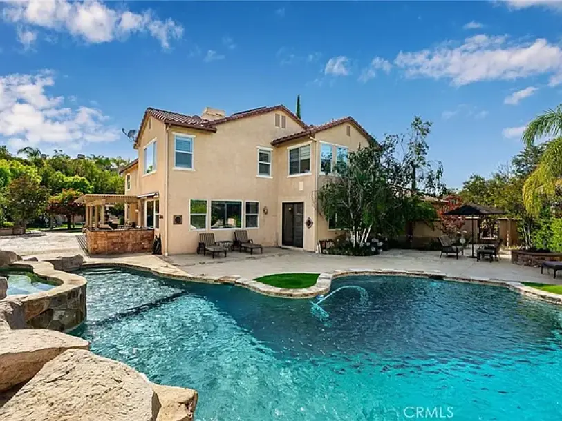 1578 Twin Oaks Cir, Corona, CA 92881-47