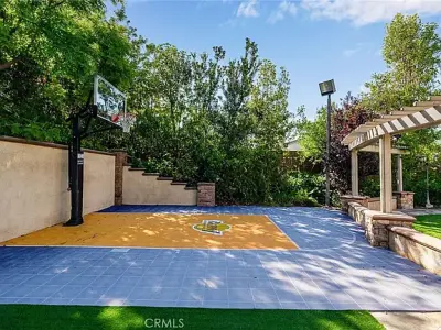 1578 Twin Oaks Cir, Corona, CA 92881