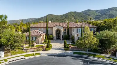 1578 Twin Oaks Cir, Corona, CA 92881