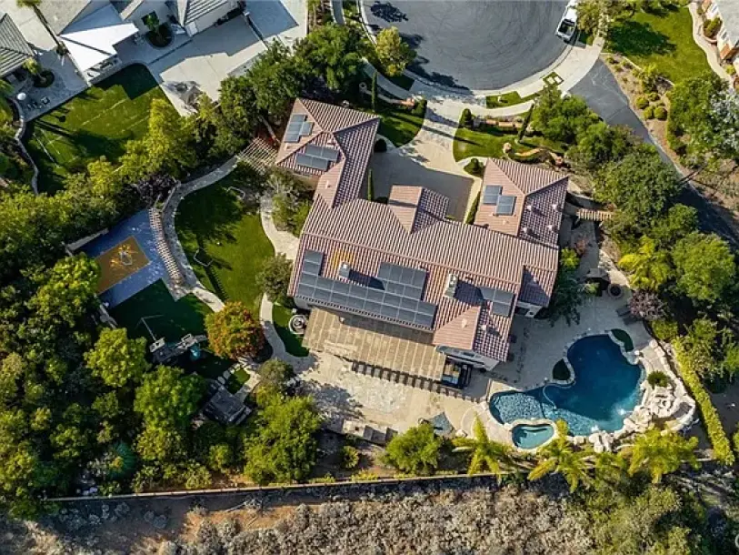 1578 Twin Oaks Cir, Corona, CA 92881-8
