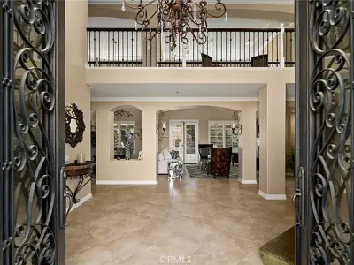 1578 Twin Oaks Cir, Corona, CA 92881