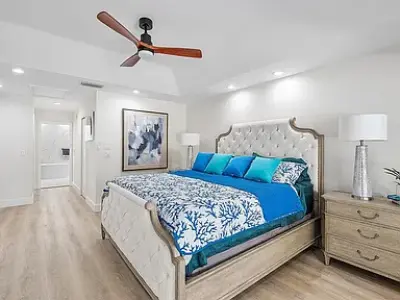 1041 Woodfall Ct, Weston, FL 33326