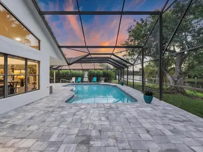 1041 Woodfall Ct, Weston, FL 33326