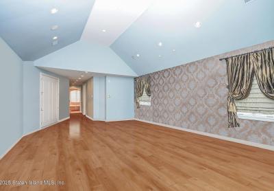 14 Ottavio Promenade, Staten Island, NY 10307