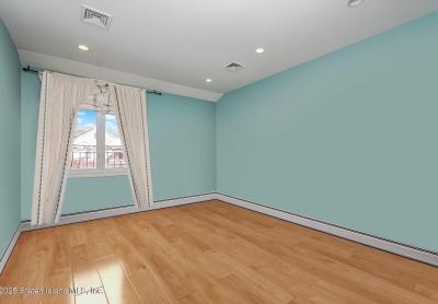 14 Ottavio Promenade, Staten Island, NY 10307