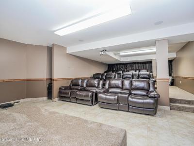 14 Ottavio Promenade, Staten Island, NY 10307