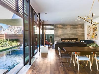 1529 Indiana St, Houston, TX 77006