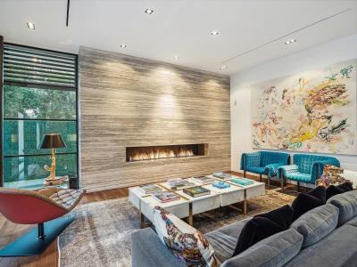 1529 Indiana St, Houston, TX 77006