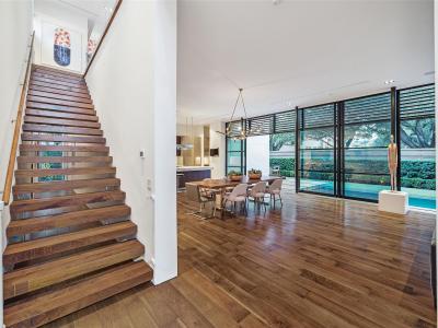 1529 Indiana St, Houston, TX 77006