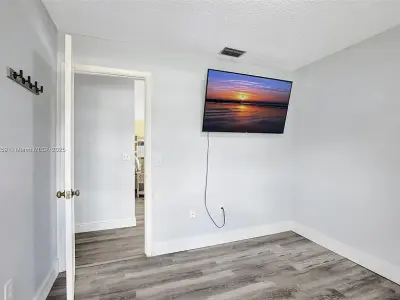 16888 Royal Poinciana Dr, Weston, FL 33326