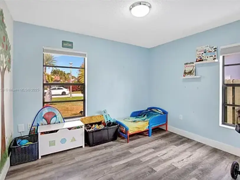 16888 Royal Poinciana Dr, Weston, FL 33326-11