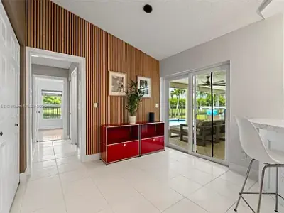 1720 Lakeshore Dr, Weston, FL 33326