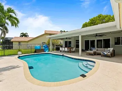 1720 Lakeshore Dr, Weston, FL 33326