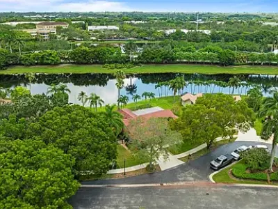 1720 Lakeshore Dr, Weston, FL 33326