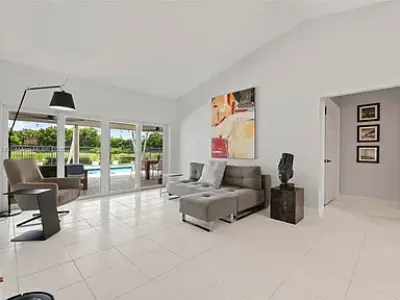 1720 Lakeshore Dr, Weston, FL 33326