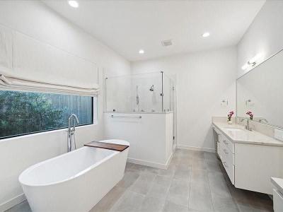 1737 Libbey Dr, Houston, TX 77018