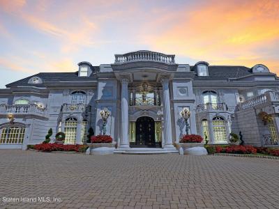 177 Benedict Rd, Staten Island, NY 10304