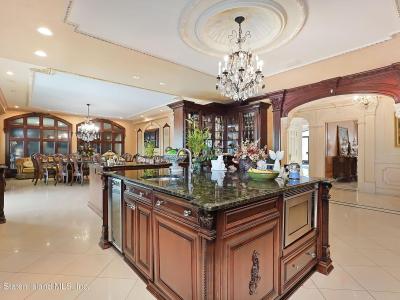 177 Benedict Rd, Staten Island, NY 10304