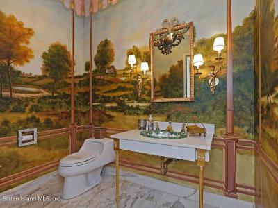 177 Benedict Rd, Staten Island, NY 10304