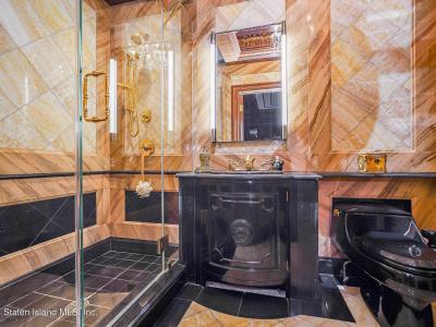 177 Benedict Rd, Staten Island, NY 10304