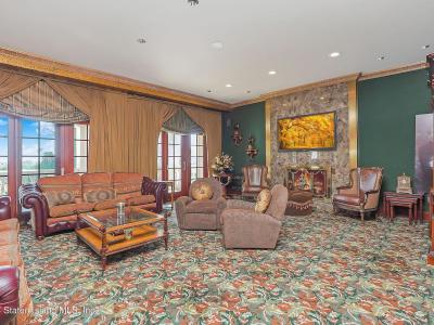 177 Benedict Rd, Staten Island, NY 10304