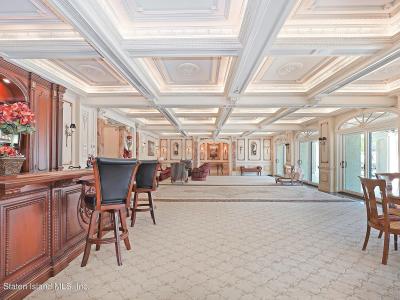 177 Benedict Rd, Staten Island, NY 10304